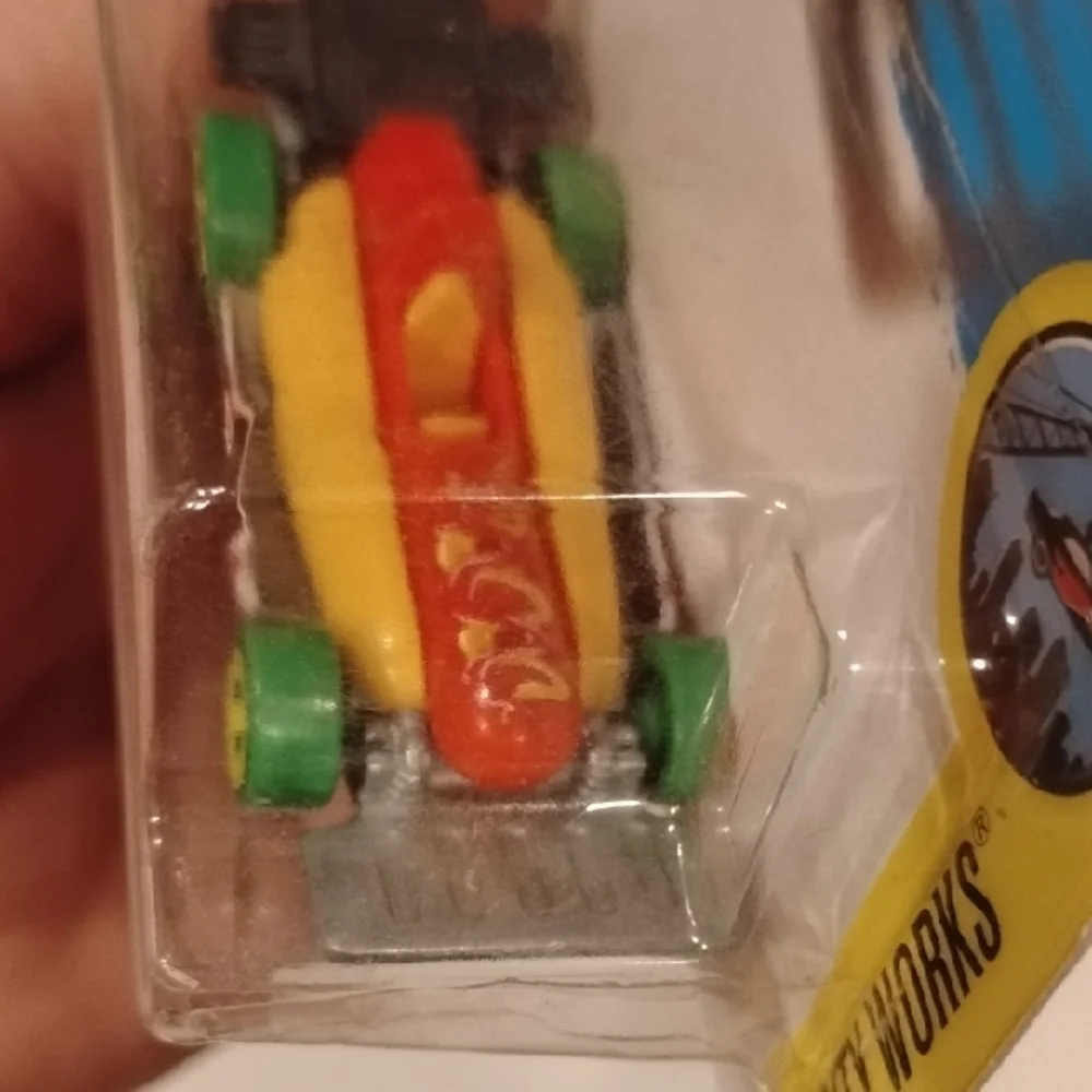 Mattel Hot Wheels Street Wiener - Orange and Green